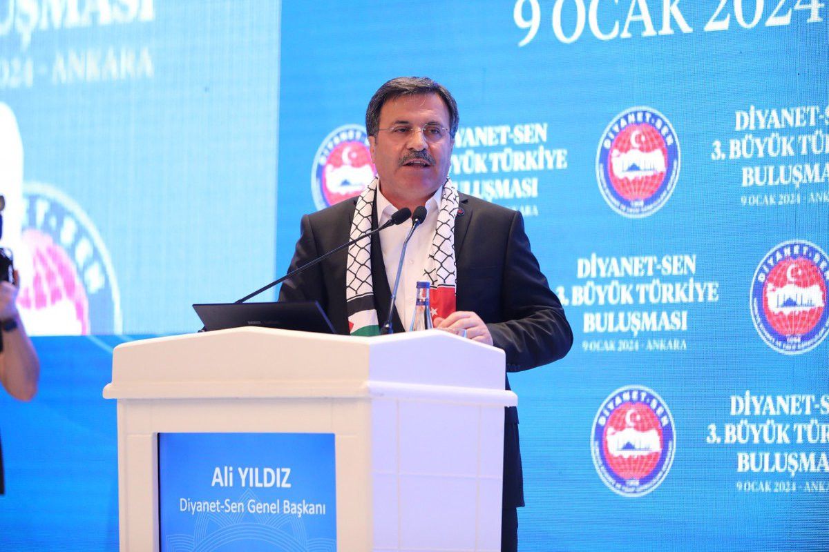 ali-yildiz-1-dereceye-yukselen-herkese-3600-ek-gosterge-verilmelidir.jpg