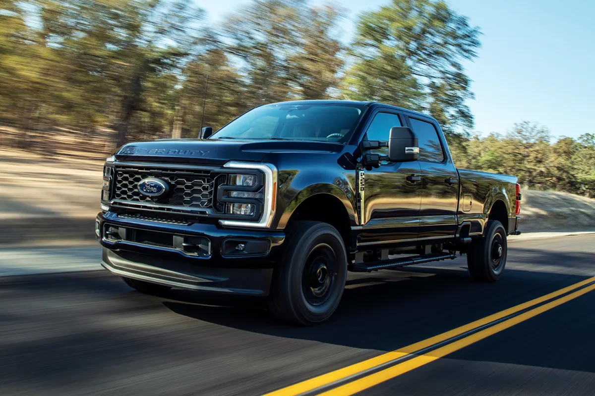 ford-f-250-super-duty-001.webp