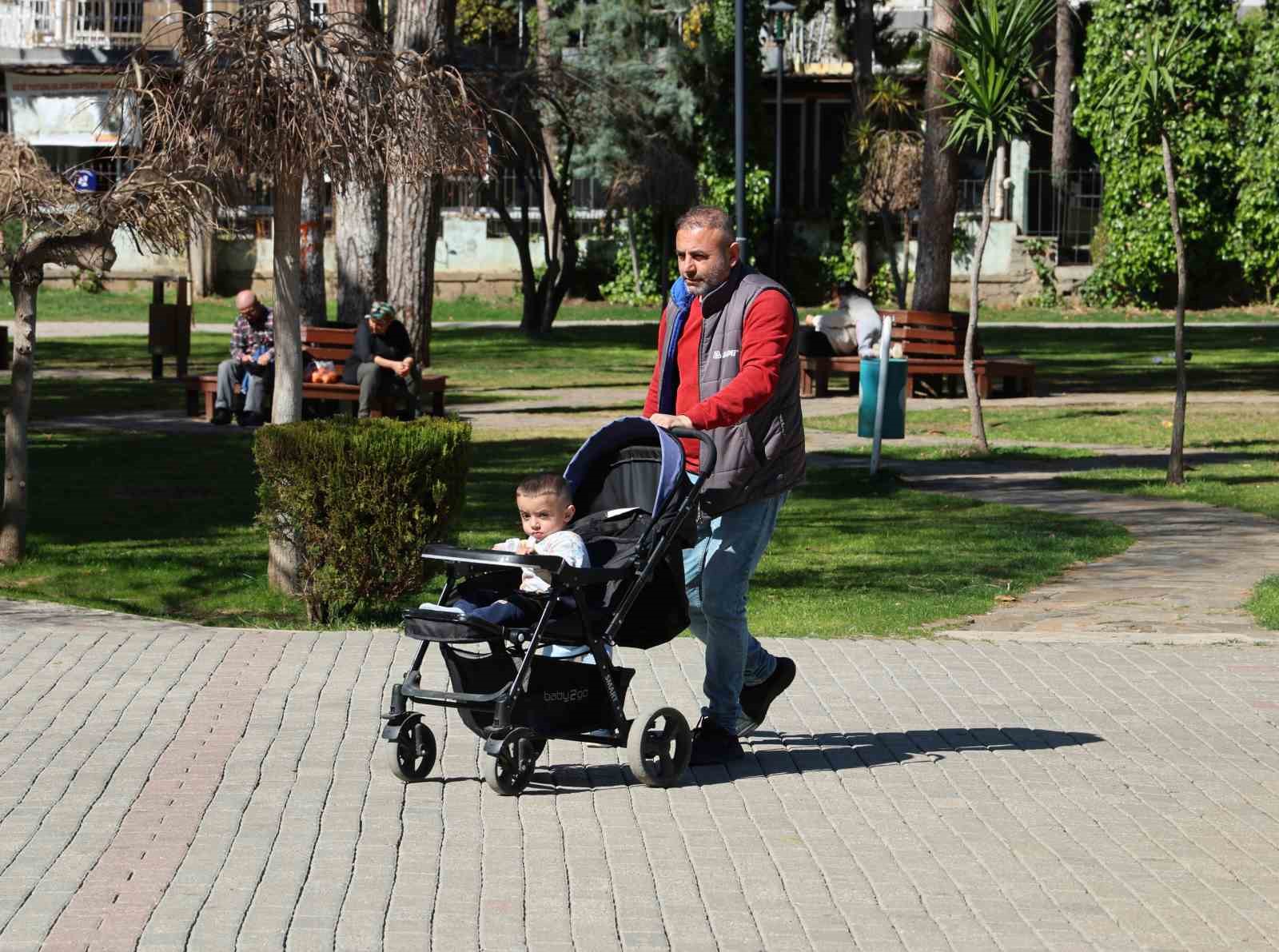 20250307aw407391-8.jpg
