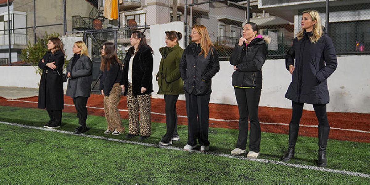 izmirde-kadin-futbol-kulubu-3.jpg