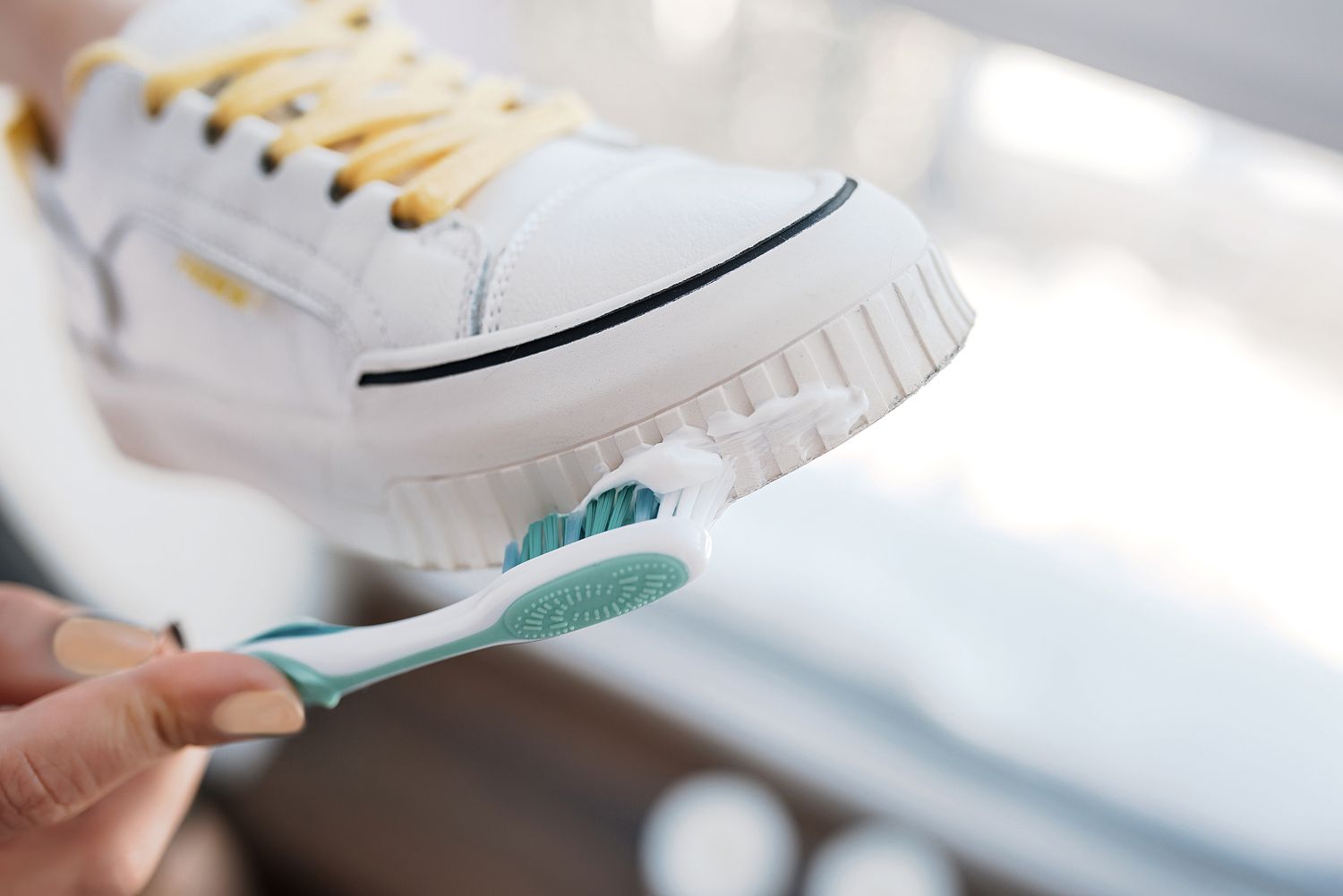 ways-to-use-toothpaste-for-cleaning-4160076-05-089751132e7240f8951b551a5dcfb7f5.jpg