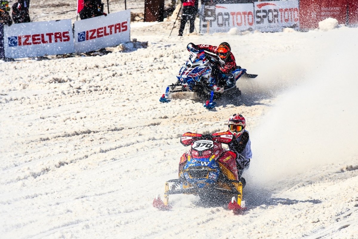 dunya-kar-motosikleti-sampiyonasinda-finalde-yarisacak-sporcular-belli-oldu-4.jpg