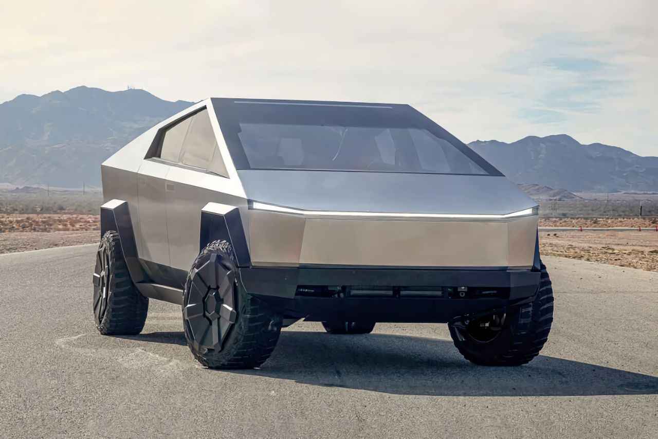 tartismalara-neden-olan-tesla-cybertruck-sonunda-uretildi-1689537491.jpg