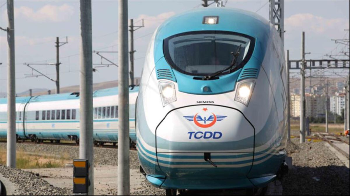 dogu-anadoludan-akdenize-hizli-tren-bakan-uraloglu-proje-bitti-dedi-1742576575308-1.jpg