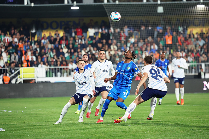 spor-yazarlari-bodrum-fk-fenerbahce-macini-degerlendirdi-1743222049080.jpeg