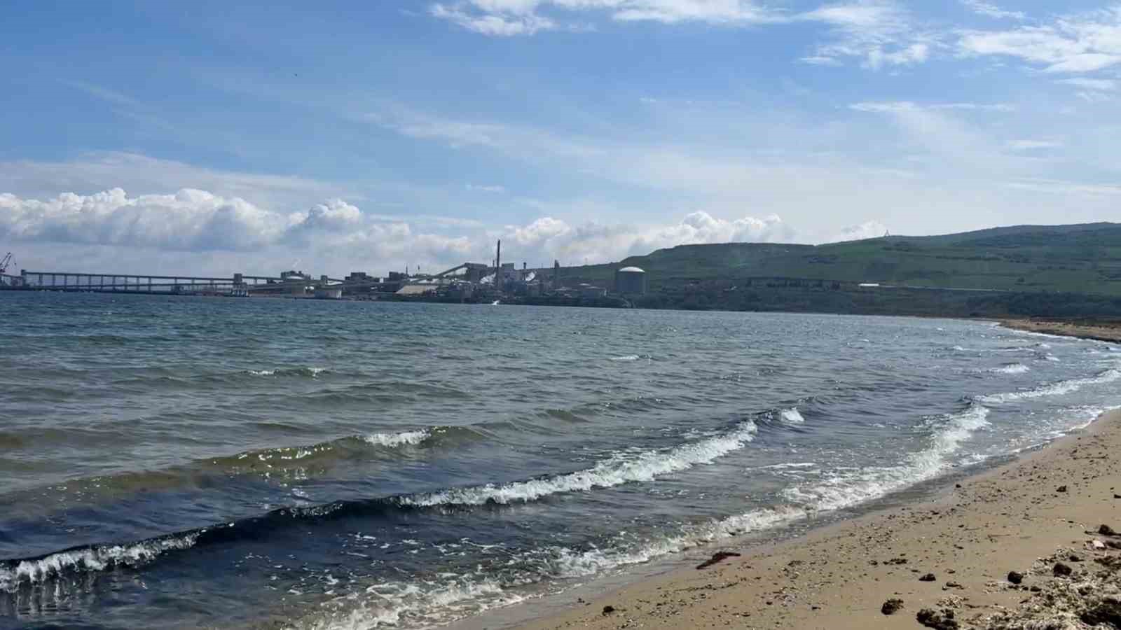 deniz-kirliligine-sebep-olan-fabrikalar