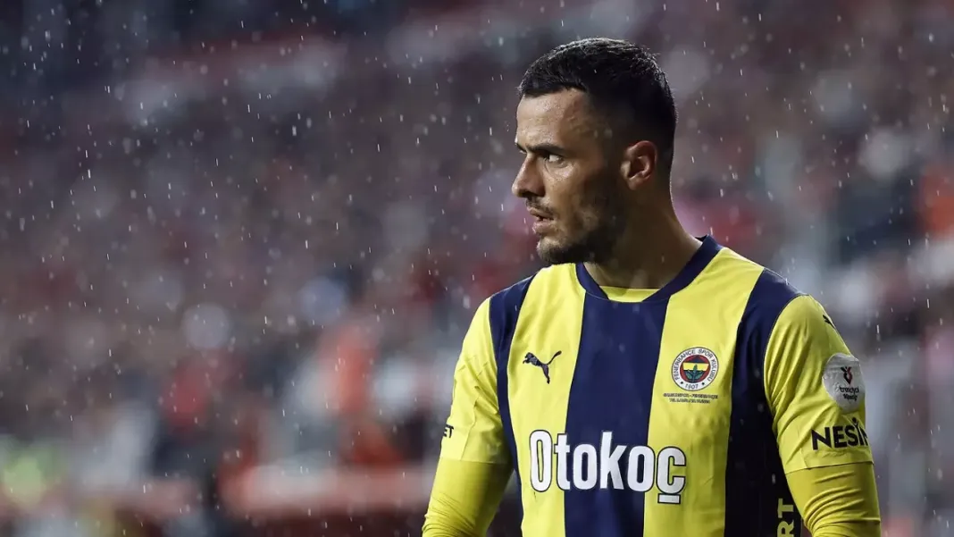 filip-kosticten-manchester-united-aciklamasi-1729453756-4338-jpg