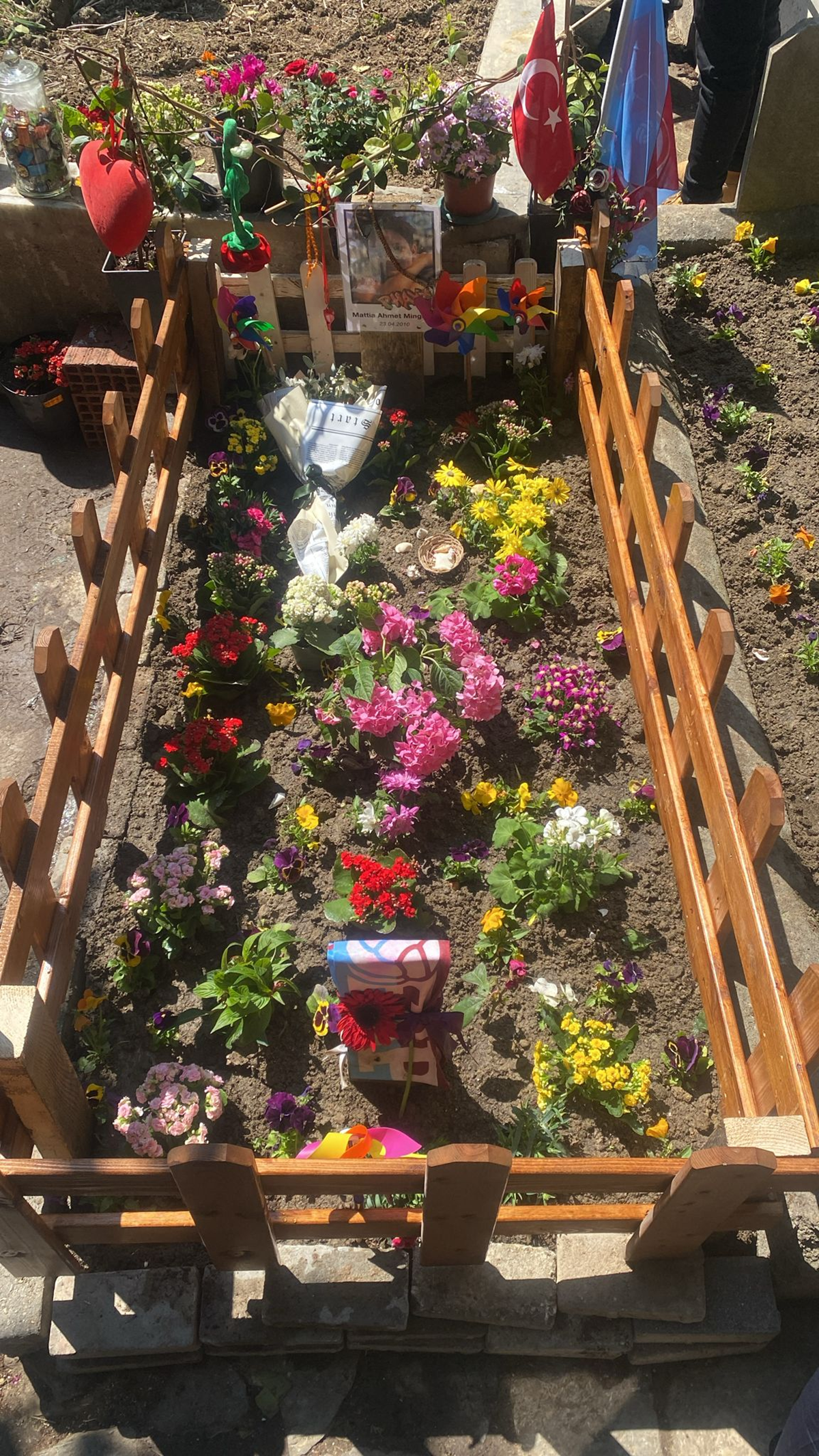 1424b5b1-0d1d-4cfc-8251-f82e5134480d