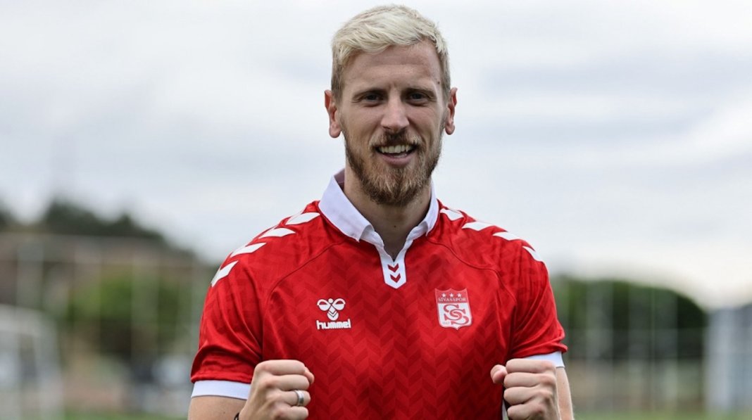 uros-radakovic-sivasspor-1720439531-141891-001