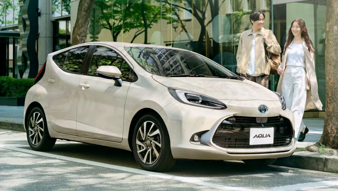 toyota-aqua-my22-jp-1001x565-7.webp