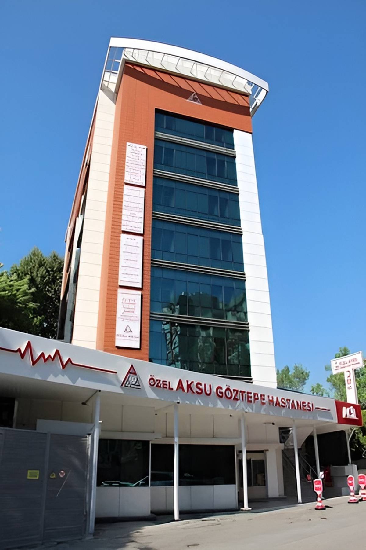 ozel-aksu-goztepe-hastanesi.jpg