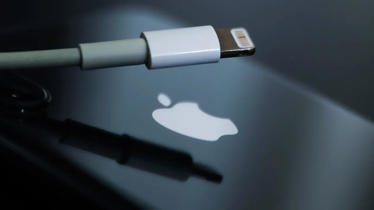 apple-charging-jpg.webp
