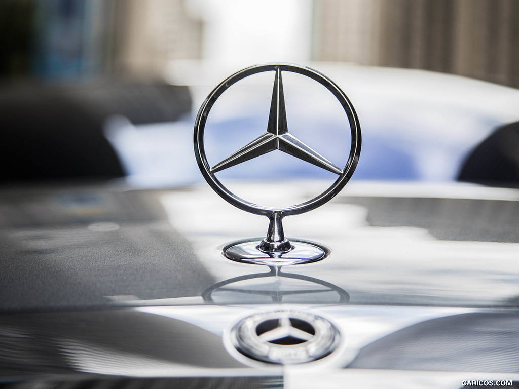2018-mercedes-benz-s-class-s560-4matic-detail-149898-1024x768.jpg