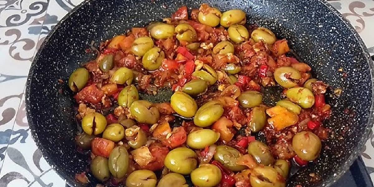 zeytin-kavurmasi-tarifi-2.jpg