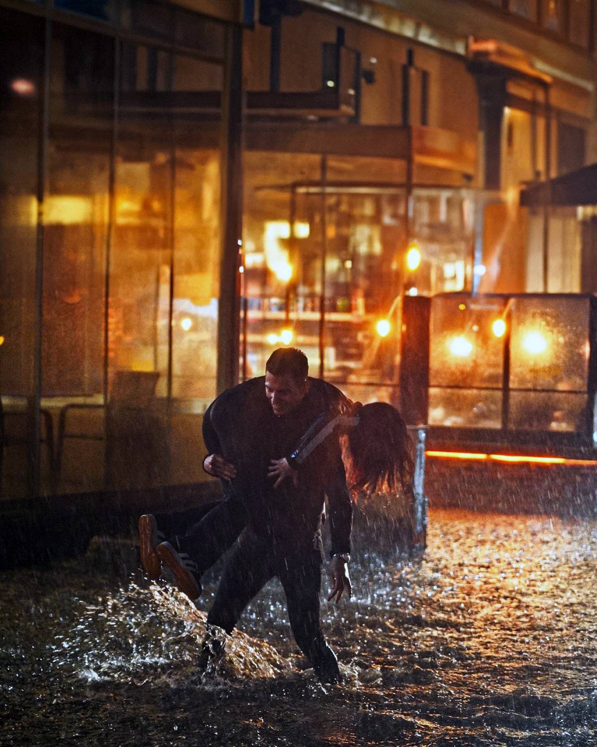 ankara-yagmur-fotografi-romantik-sevgili.jpg