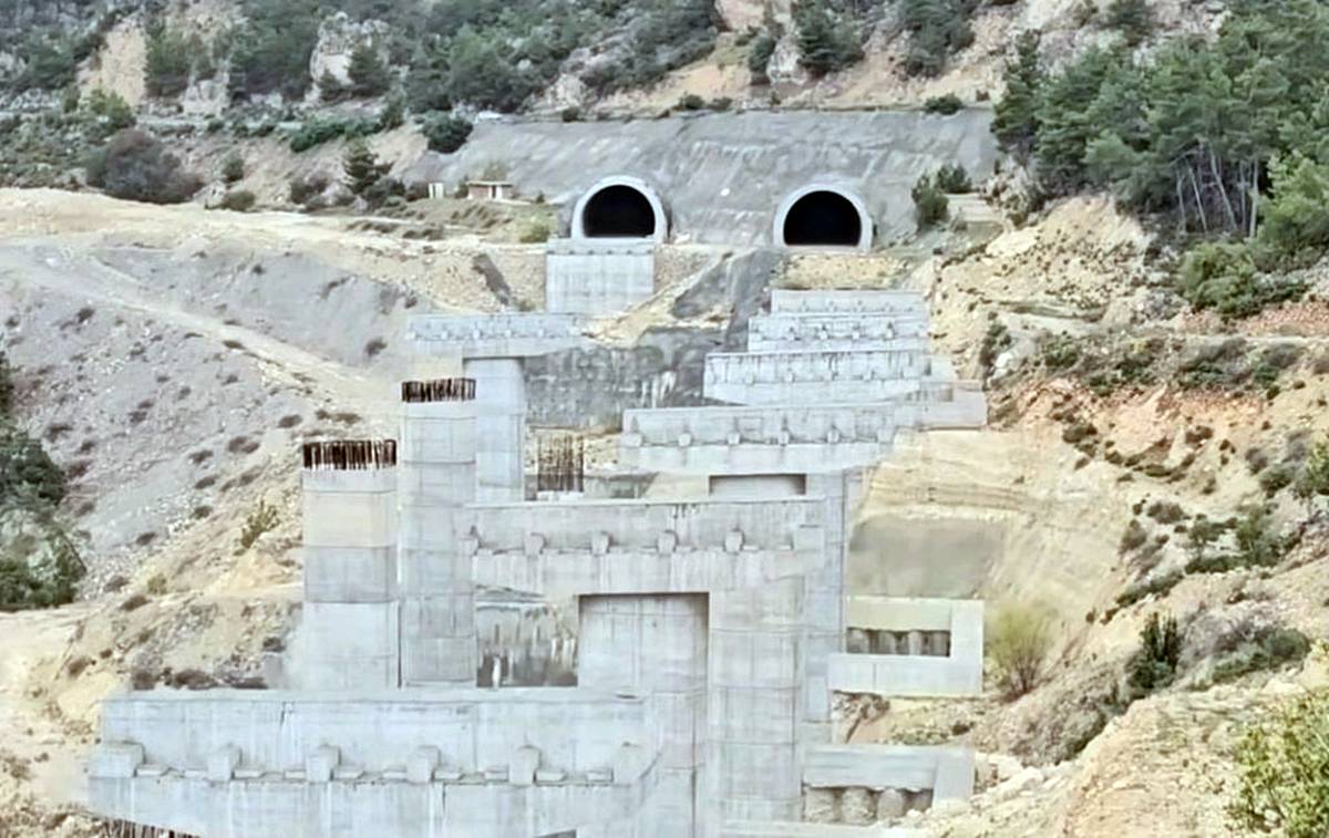 karaman-silifke-yeni-karayolu-ne-zaman-acilacak-1.jpg