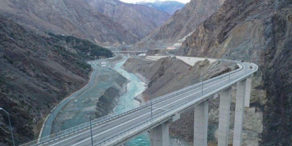 erzurum-artvin-dag-yolu.jpg