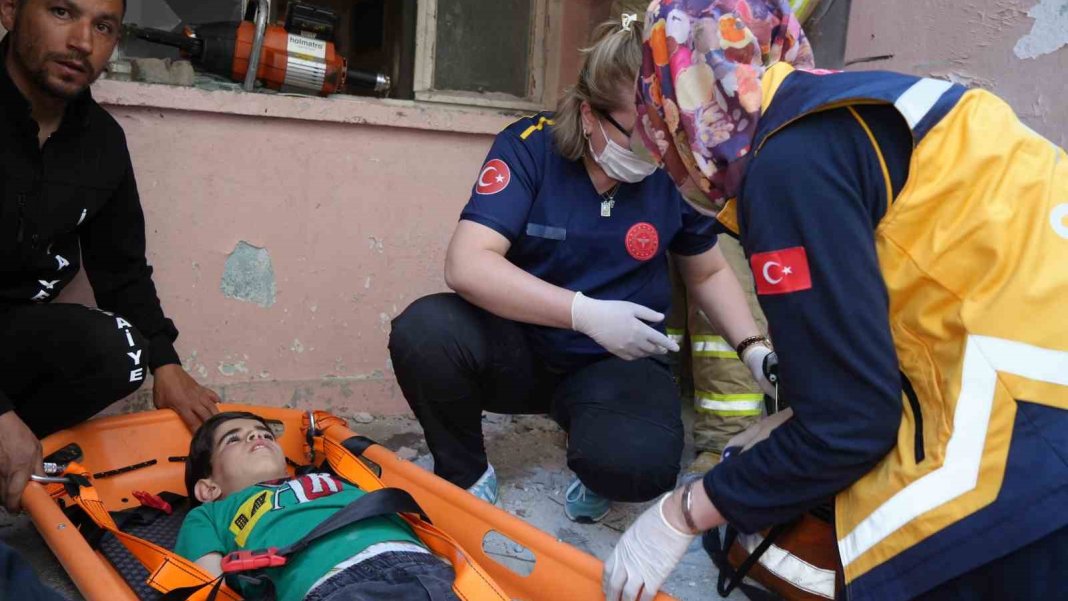 haber-vermeden-tatbikat-yaptilar-mahalleli-ayaga-kalkti-2.jpg