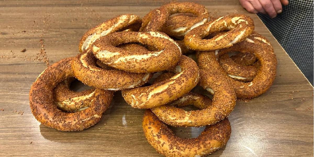 eskisehirde-10-liraya-simit-2.jpg