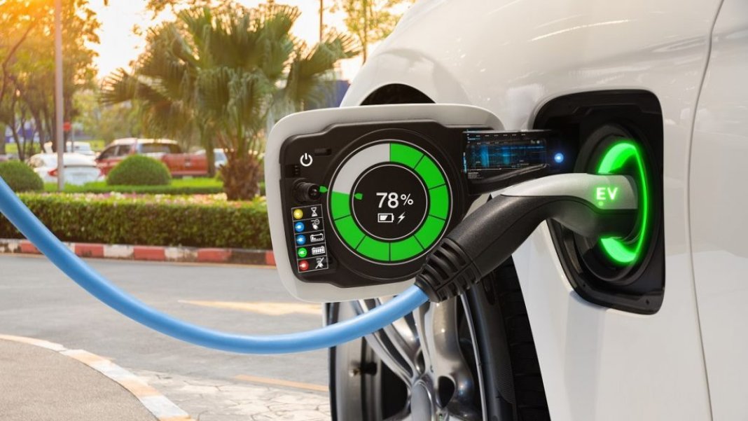 plug-in-hibrit-skandali-buyuyor-sarj-edilebilir-icten-yanmali-otomobillerle-ilgili-soke-eden-gelisme-8.jpg