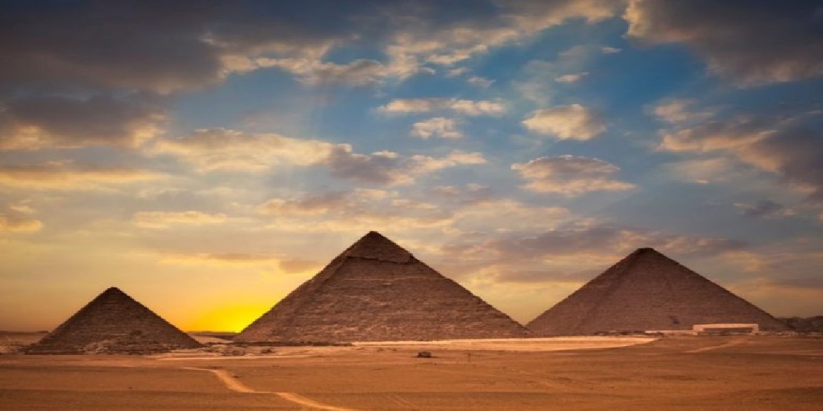 giza-piramit-2.jpg