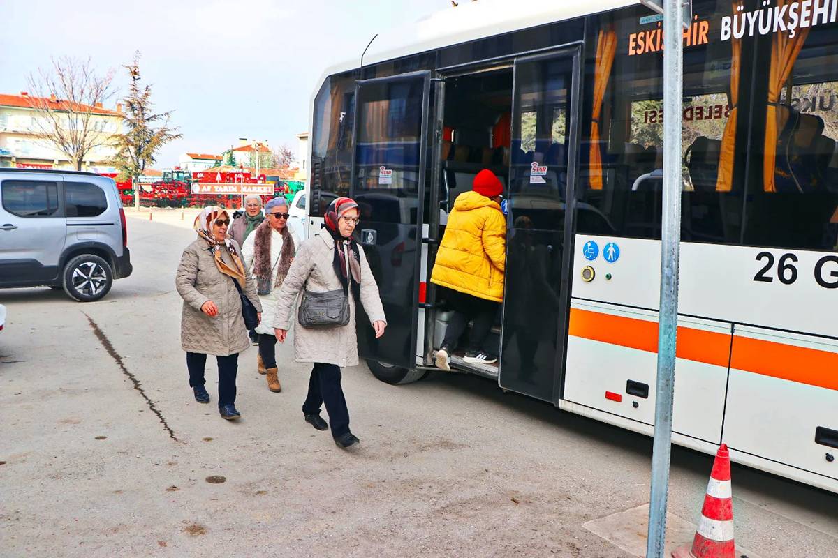 eskisehir-buyuksehir-belediyesi-emekli-yasli-indirimi-eskart.jpg