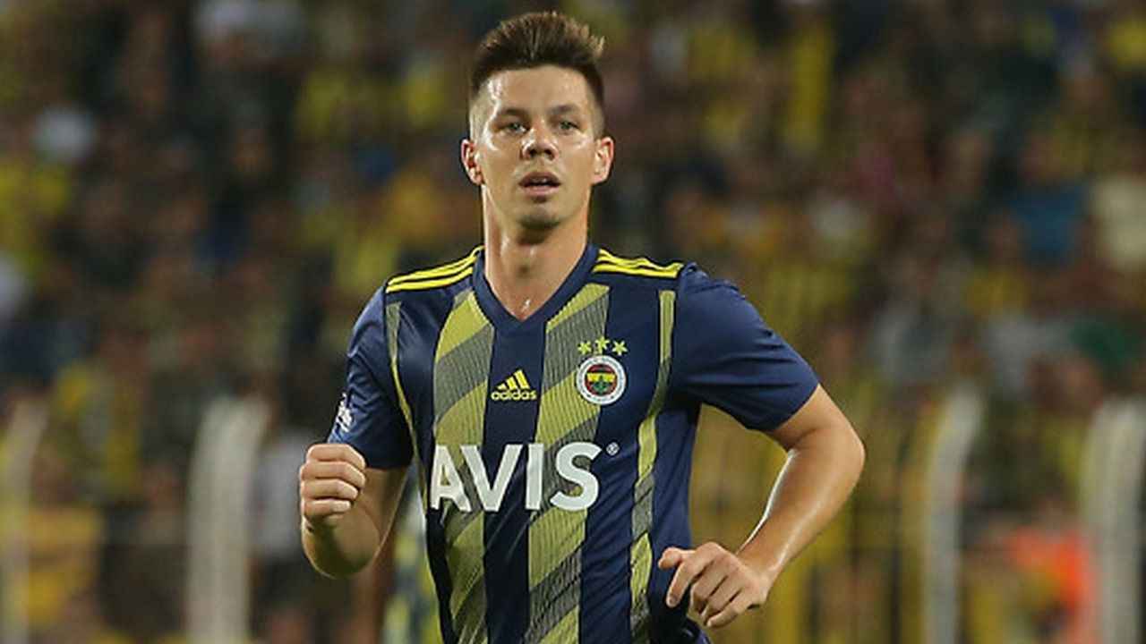fenerbahce-ye-zach-tan-8-milyon-euro-anlasma-tamam.jpg