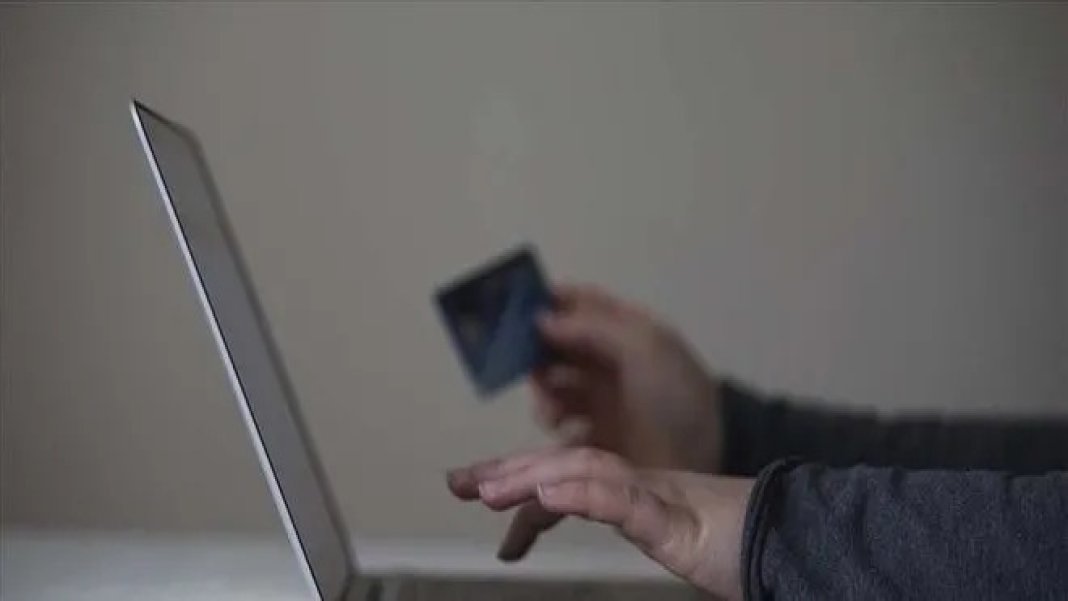 bddk-acikladi-telefondan-havalelerde-yeni-donem-basliyor-bu-kodu-girmeden-para-gitmeyecek