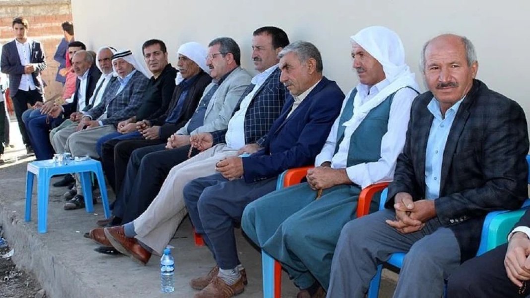 igdirda-asiretlerden-ornek-karar-dinde-yeri-yok-dendi-kaldirildi-2