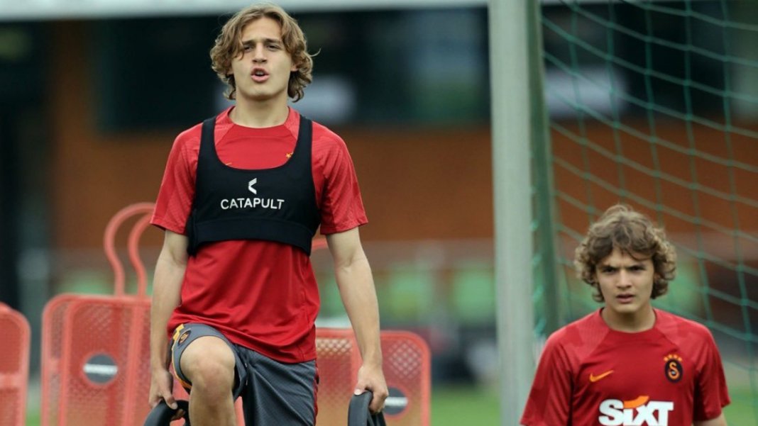 efe-akman-okan-buruk