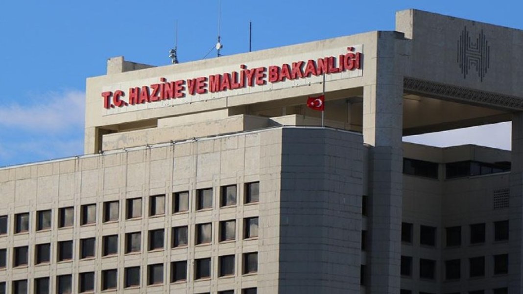 tum-ilcelerde-malmudurlukleri-kapaniyor-binlerce-memur-sokta-alt-pozisyona-surulup-hayatlarimiz-alt-ust-olacak-1