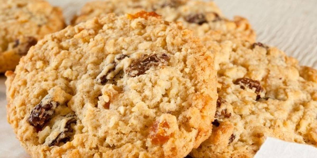 3-malzemeli-sekersiz-kurabiye-tarifi-1