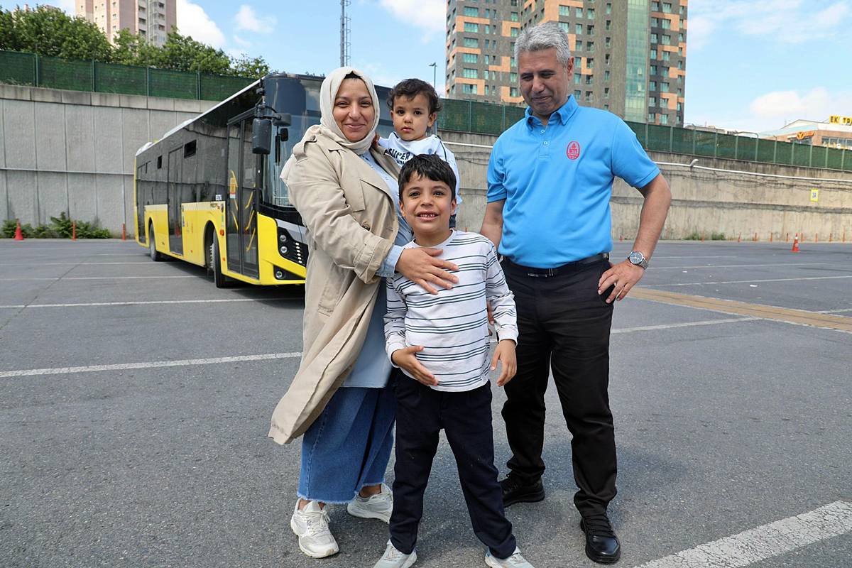 kaybolan-cocuklari-iett-soforu-buldu-4