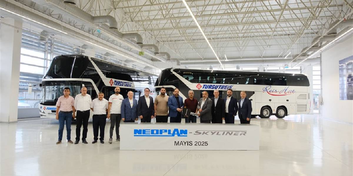 man-cift-katli-otobus-2-001