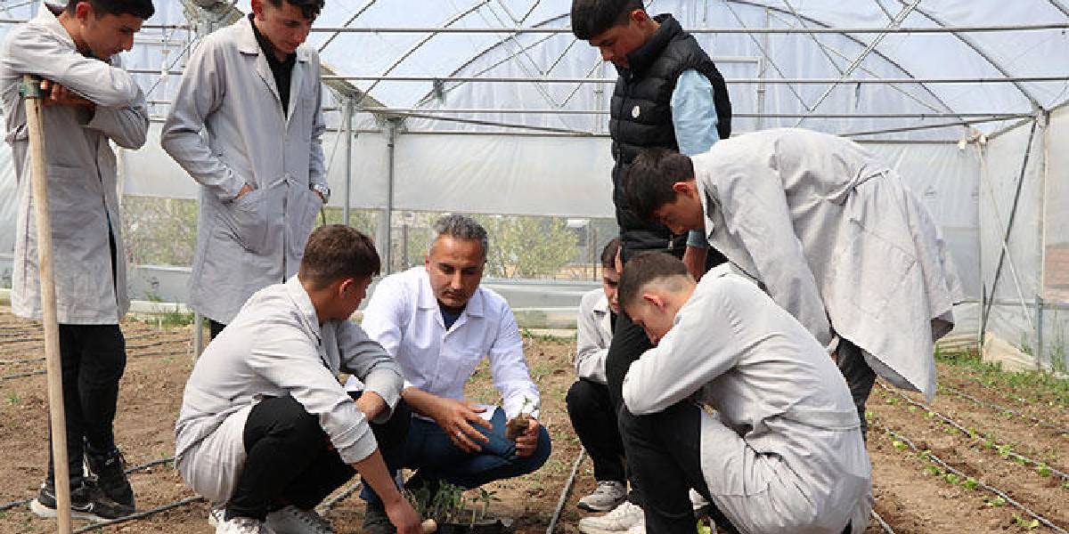 yozgatta-ogrenciler-2