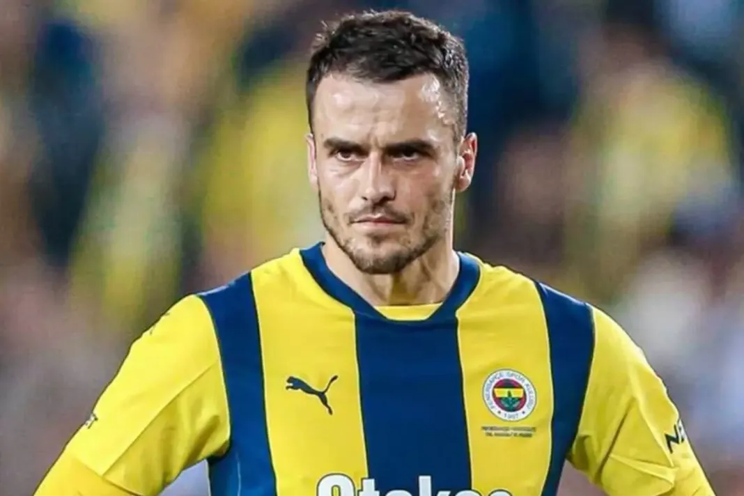 gorusmeler-basladi-fenerbahce-kostic-in-18500607-5859-amp-jpg