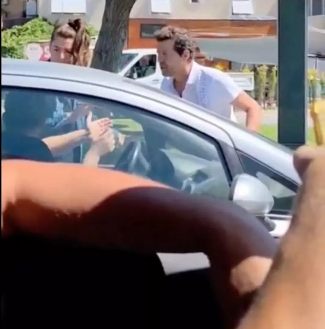 ilker-aksumun-trafik-kavgasi-sosyal-medyada-olay-oldu-sinirlerime-hakim-olamadim-ozur-dilerim-1-001