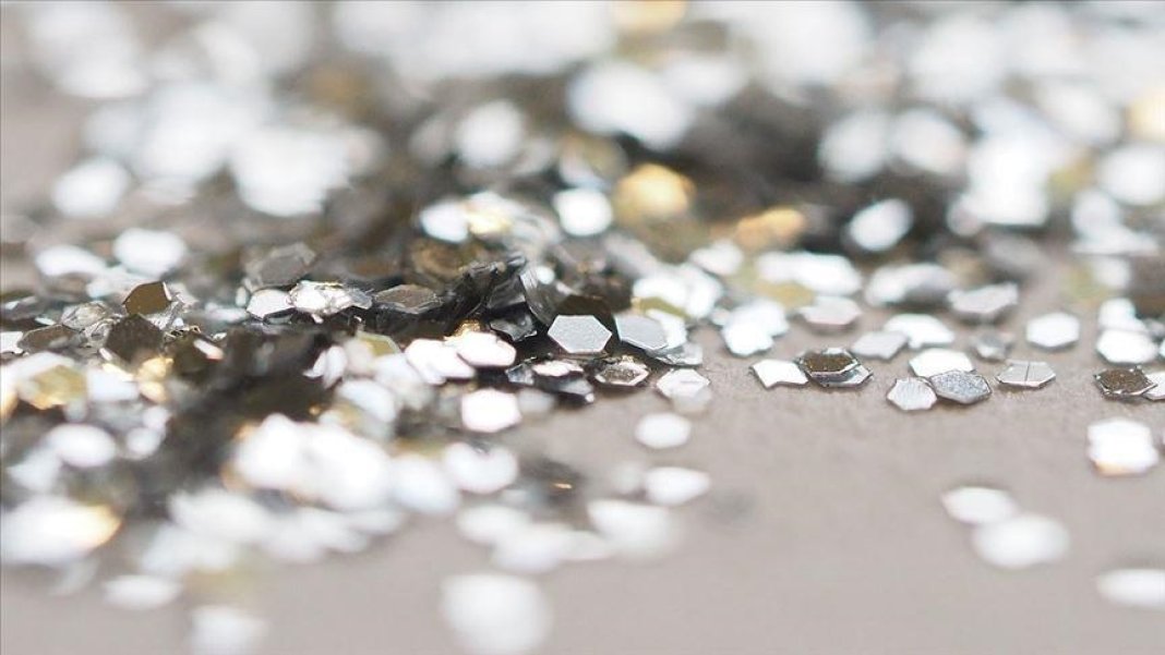 yatirimcilarin-rotasi-degisiyor-islam-memis-bayramda-sov-yapti-altini-geride-birakti-1