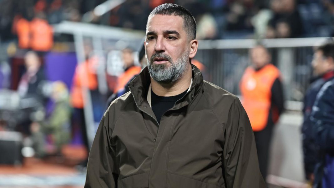 arda-turan-depo-2364675.jpg