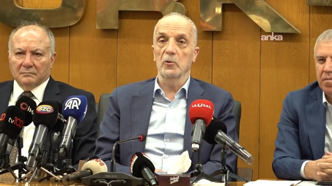 600-bin-kamu-iscisini-ilgilendiren-teklifte-kriz-turk-is-bu-rakam-kabul-edilemez-grev-kapida-1.jpeg