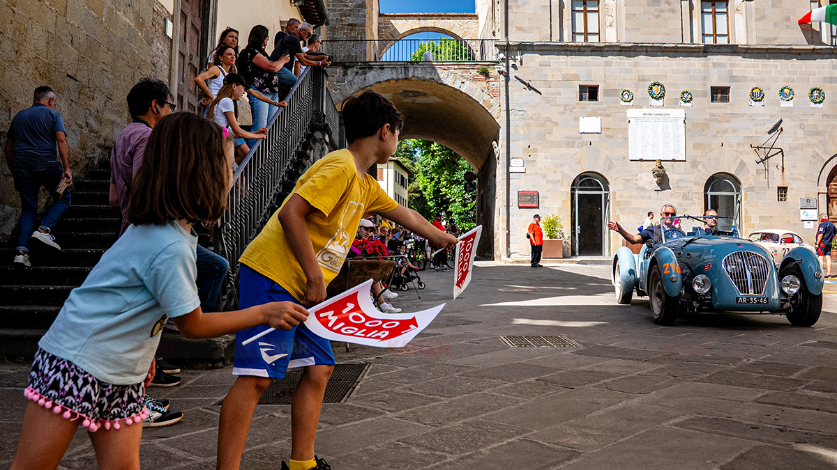 1000-miglia-cocuklar-selam.jpg