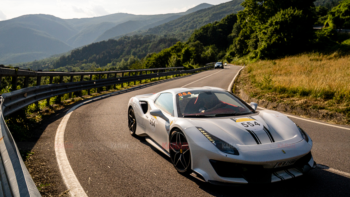 1000-miglia-ferrari-tribute-dorduncu-gun.jpg