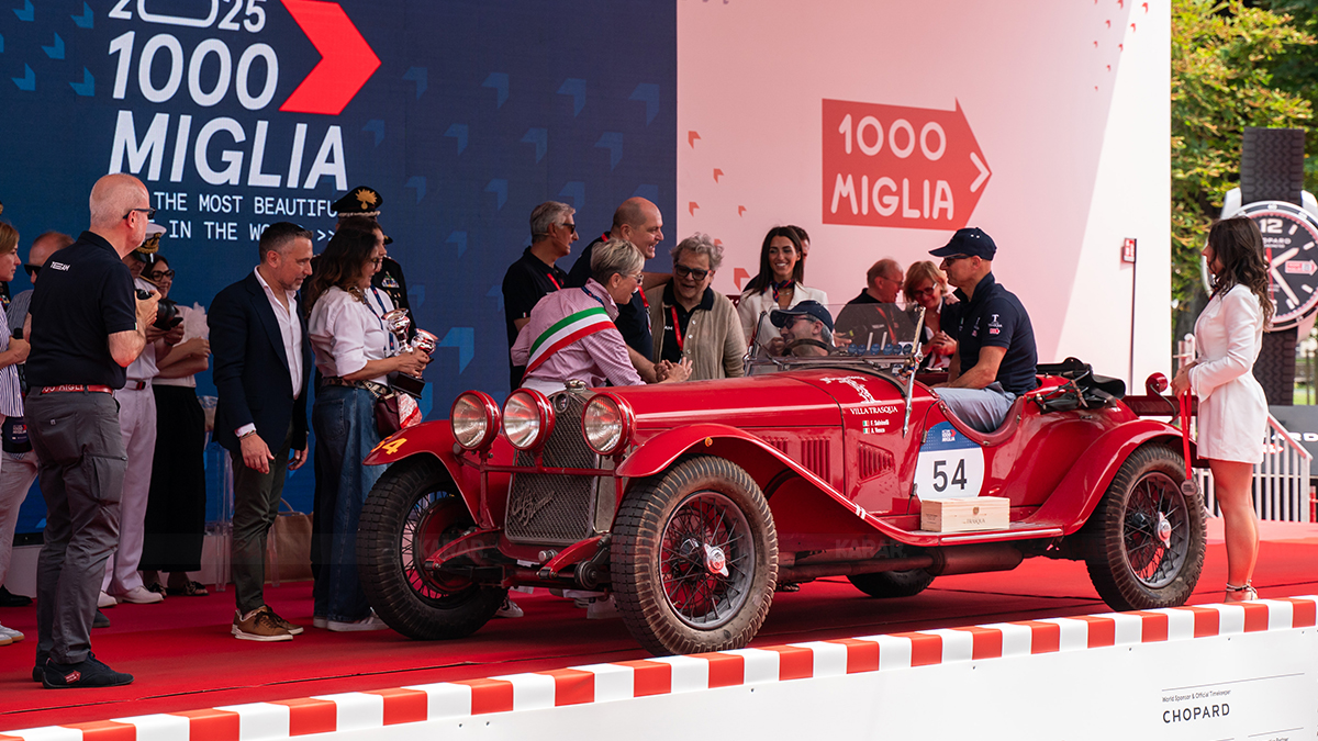 1000-miglia-sampiyon-alfa-2.jpg