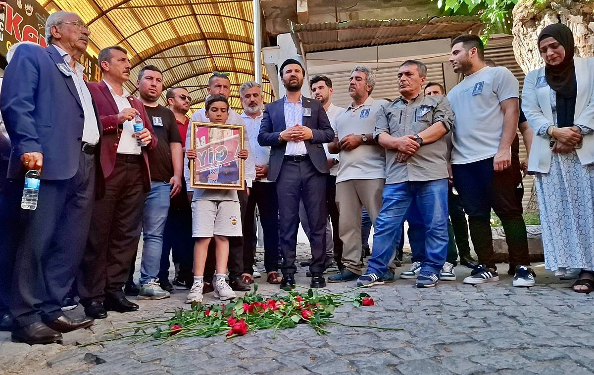 bosandigi-kadina-yardim-eden-muhtari-oldurdu-3.jpg