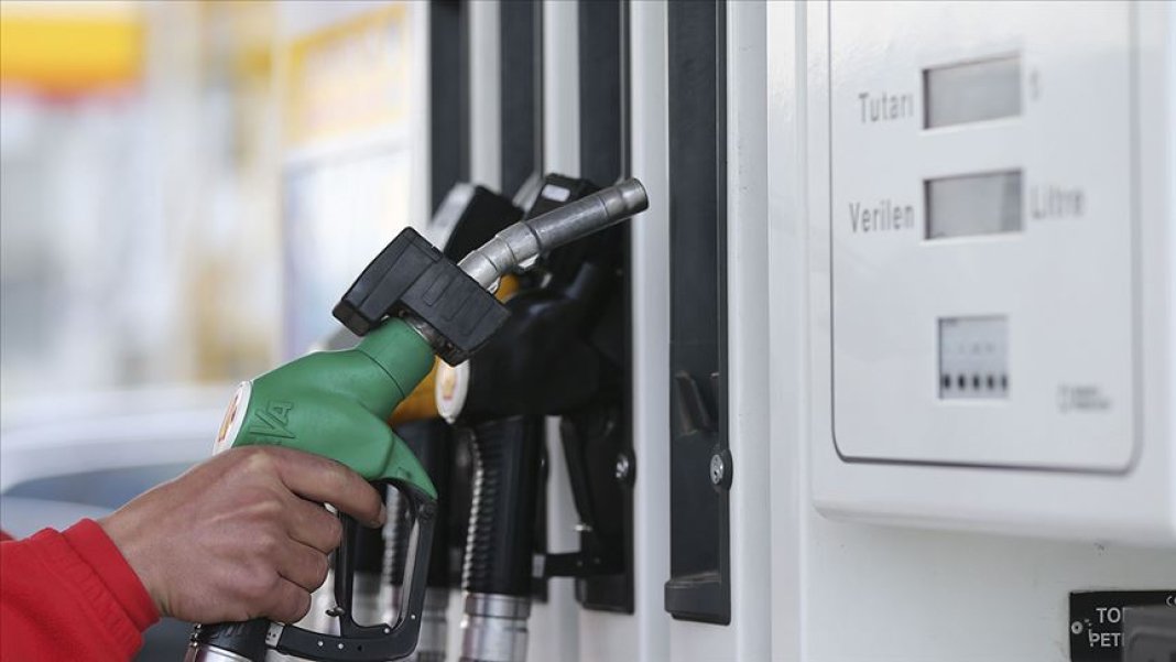 son-dakika-arac-sahiplerine-nihayet-mujde-motorine-dev-indirim-geliyor-iste-yeni-fiyati-2.jpg