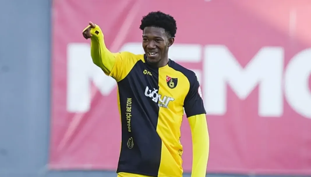9478-tff-1-ligde-rekor-transfer-gaoussou-diarra-feyenoordda-jpg.webp