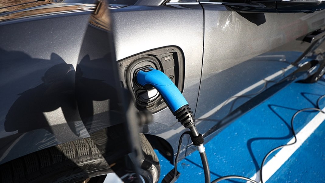 elektrikli-araclarda-yeni-tehlike-kaskonuzu-mutlaka-kontrol-edin-1.jpg