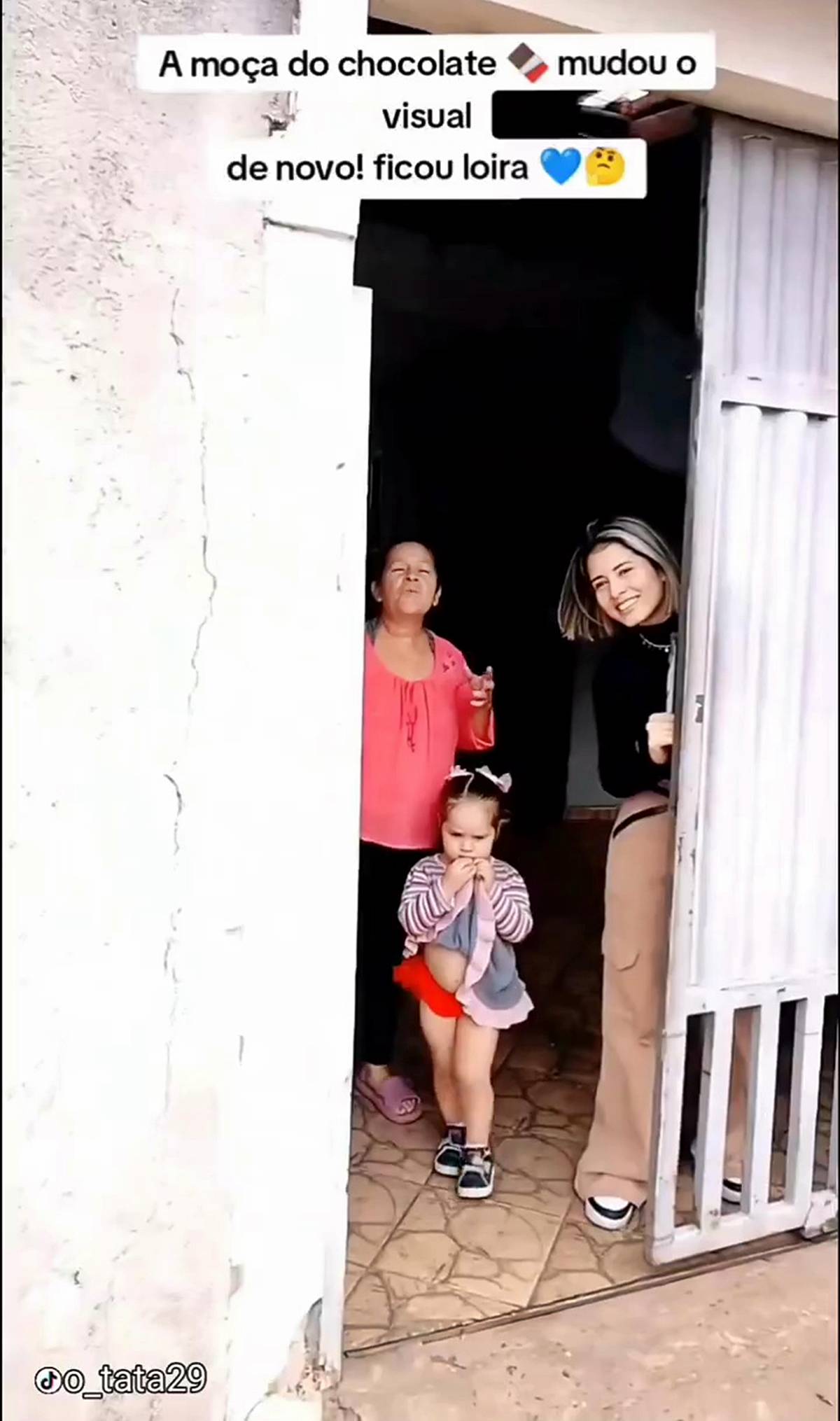 otobuste-ask-videosu-10