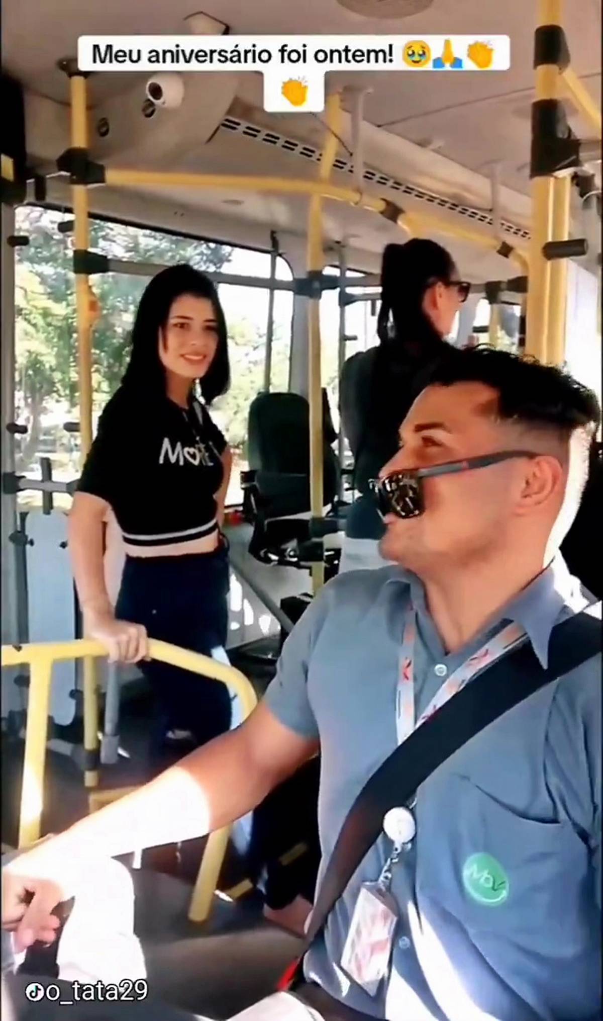 otobuste-ask-videosu-4