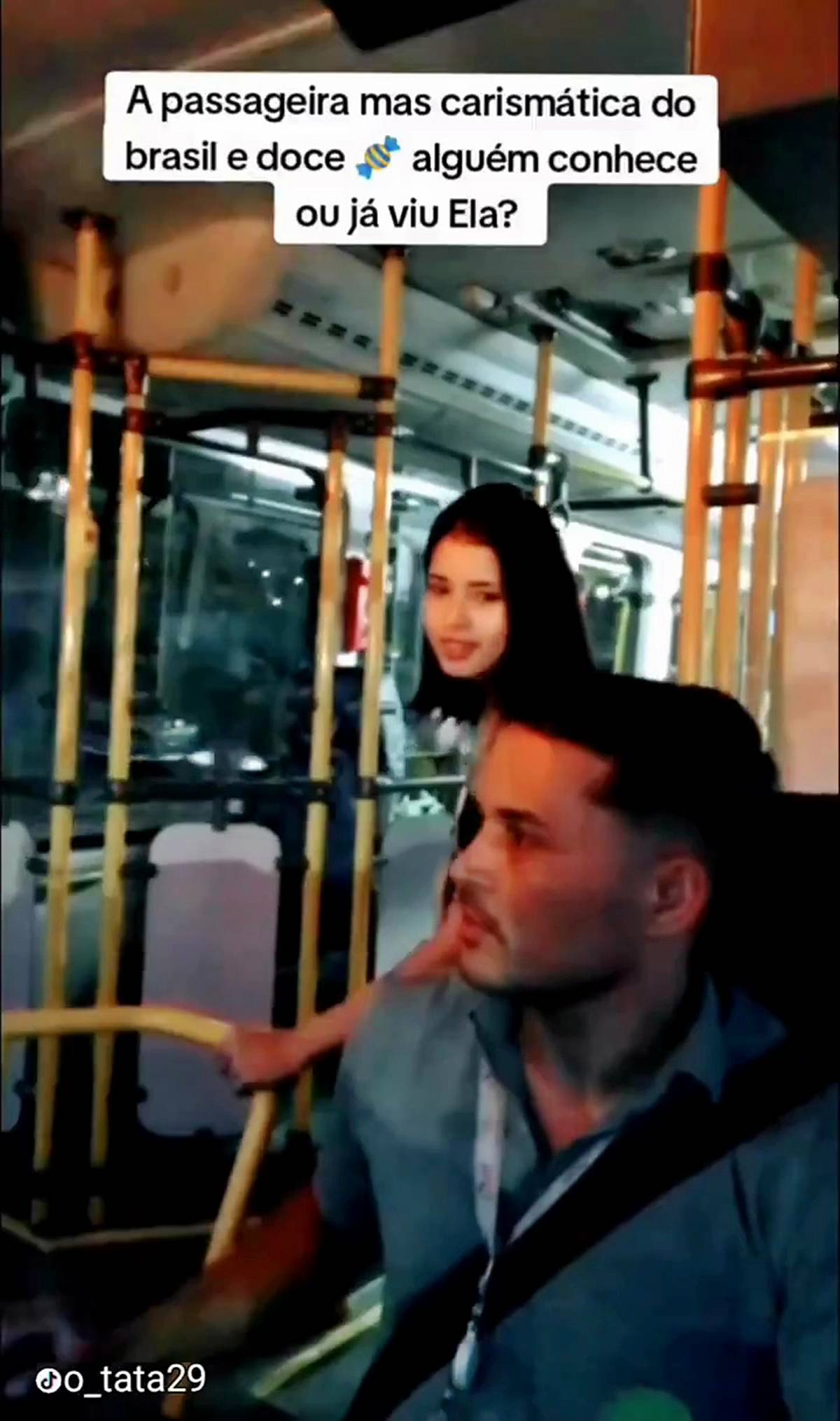 otobuste-ask-videosu-6